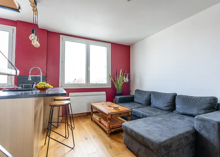 Le St Jacques 360 - Calme - Wifi Fibre Tres Debit - Lumineux - Proche Gare Pirmil *