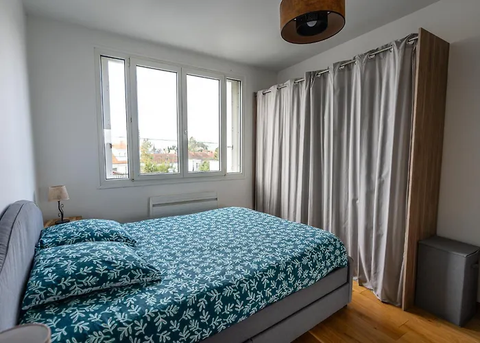 Le St Jacques 360 - Calme - Wifi Fibre Tres Debit - Lumineux - Proche Gare Pirmil Apartamento Nantes