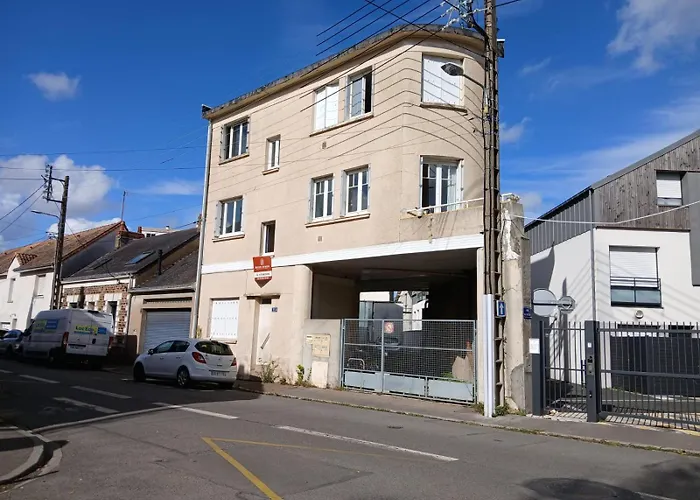 Le St Jacques 360 - Calme - Wifi Fibre Tres Debit - Lumineux - Proche Gare Pirmil